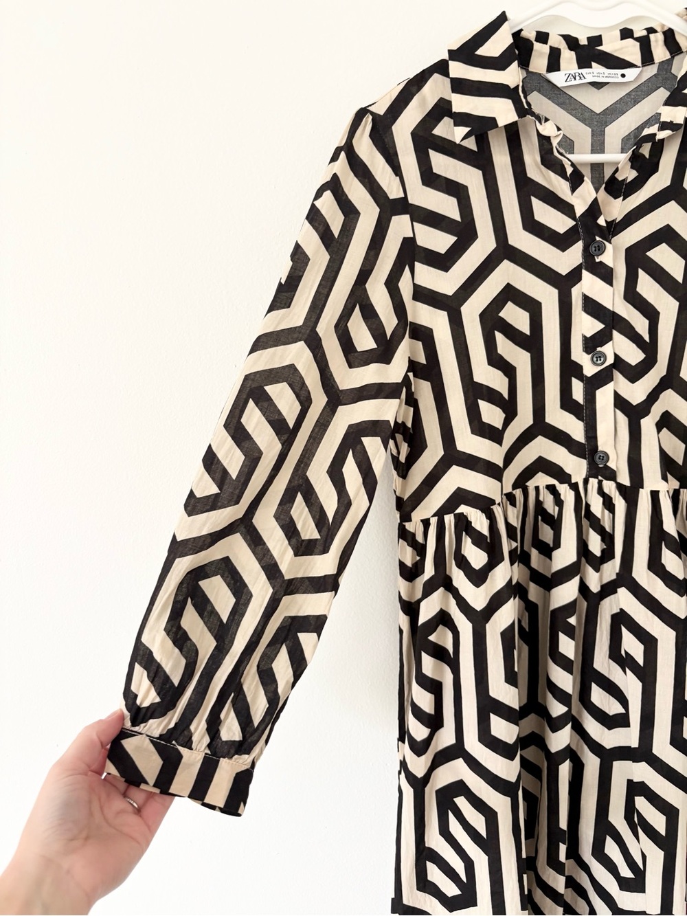 Zara Ivory Black Geometric Pattern Long Sleeve Cotton Tiered Maxi Dress Small - Picture 7 of 10
